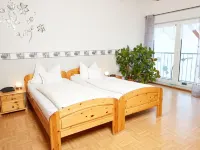 Hotel-Restaurant Maas コッヘム=ツェルのホテル