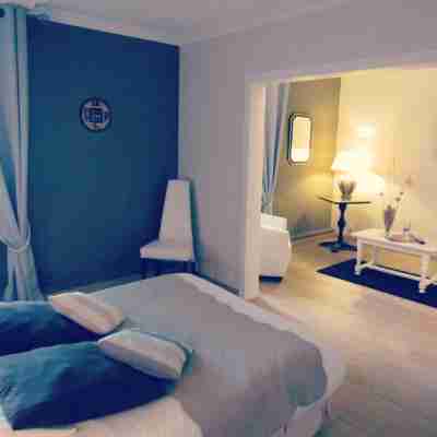 Hôtel de la Marne Rooms