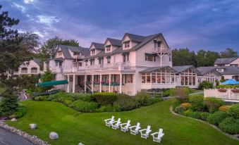 Spruce Point Inn Resort and Spa