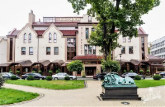 Hotel Silvia Gold Gliwice Hotel di 