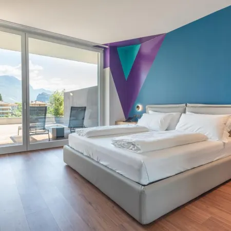 Hoody Active & Happiness Hotel