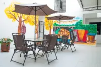 Aparta Hotel El Cacique Upar