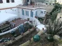 B&B PompeiLog Hotels near Santuario della Beata Vergine Maria del Santo Rosario di Pompei