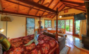 Maleny Tropical Retreat