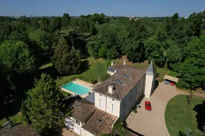 Château Fleur d'Aya Hotel di Montussan