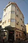 Lotus Hotel Hotel in zona Abdi Subasi Mosque