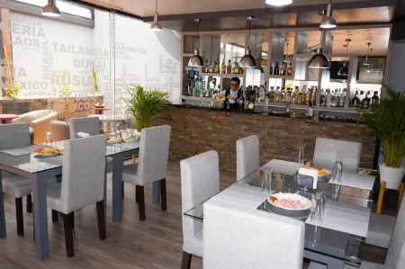 Hotel Concorde Toluca Отели рядом с Аэропорт Толука