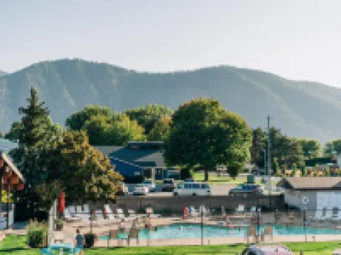 Mountain View Lodge Hotels in Manson