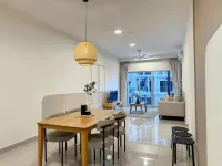 Miro Residence D by Favspace فنادق في كاجانج
