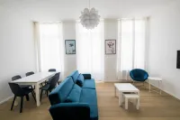 TravelEase - Midi Hotels in Anderlecht