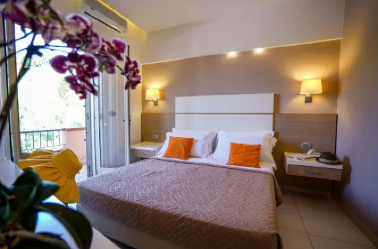 Hotel Villaggio Old River