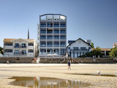 Les Vagues Hôtel & Spa