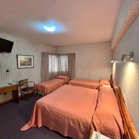Hotel Luey Отели рядом с достопримечательностью «Железнодорожный вокзал Онсе»