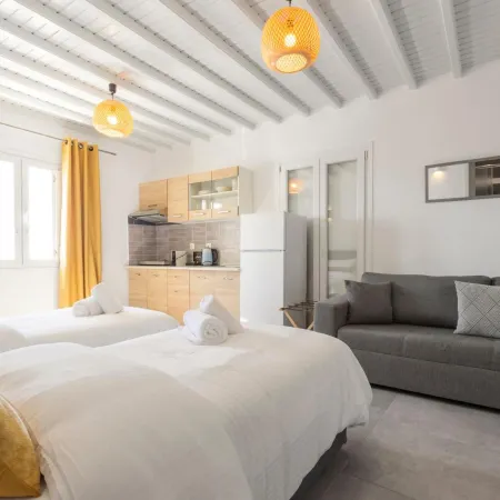 Mykonos Eight