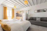 Mykonos Eight - parkir
