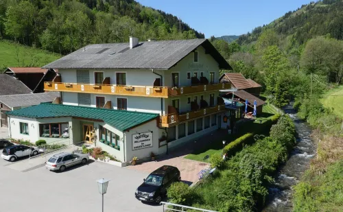 Hubertushof - Homestays