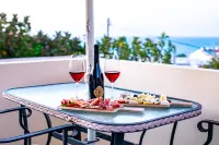 Kastro Apartments - breakfast