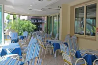 Hotel Royal - breakfast