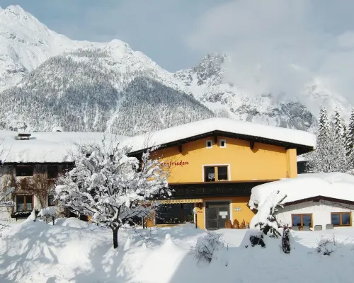 Bergfrieden Leutasch/Seefeld Hotels in Leutasch