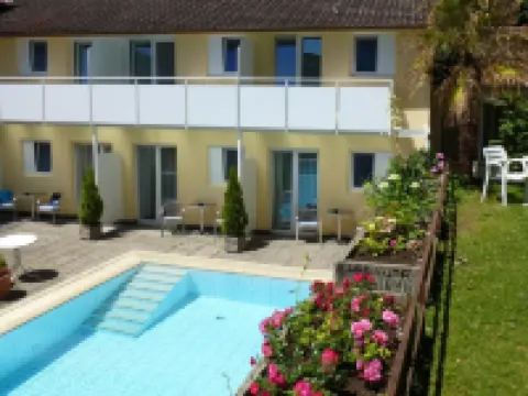 Hotel Alpenblick Garni Hotels in Uberlingen
