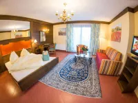 Seehotel Steiner Hotels in Seeboden