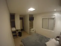 Hollyster Hotel Отели в г. 
