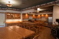 Beaver Valley Lodge - غرفة مطلة على الجبل