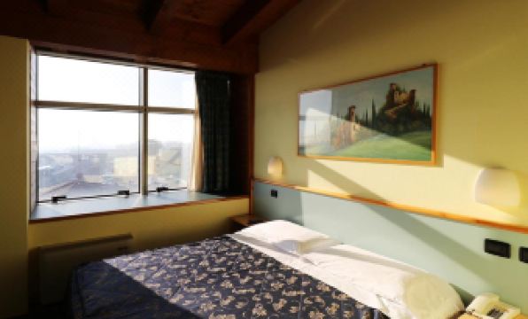 Hotel Sabo' - Housity