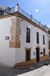 Hospedium Dlj Hostal Temático Desde la Judería - parking