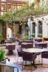 Relais & Châteaux la Maison des Têtes Các khách sạn ở Colmar
