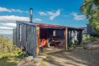 Woodbridge Hill Hideaway