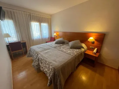 Hotel Arturo Hotels in Rialp