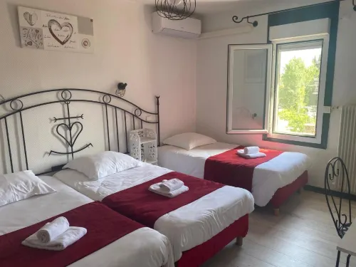 Hostellerie de La Source - Pool