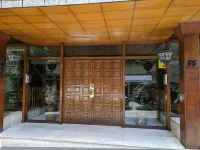 Hostal Alogar Hotels near Barcelona Sants Railway Station