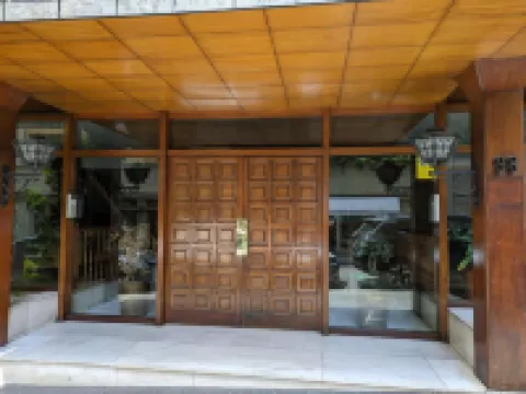 Hostal Alogar