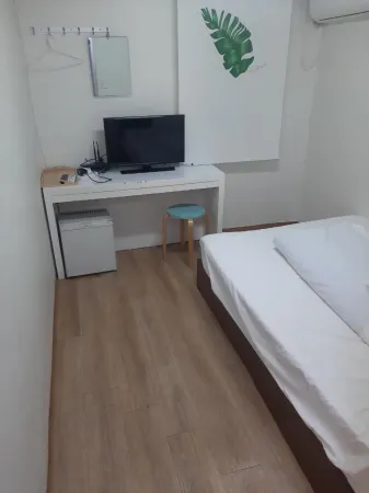 Elo Hostel