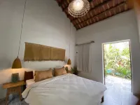 Nhà Lúa Homestay Hotels in Gia Vân
