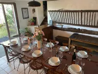 Le Domaine du Gravier Hotels in Gramat