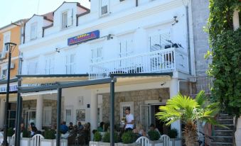 Guesthouse Aurora