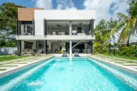 블루 스카이 럭셔리의 오닉스