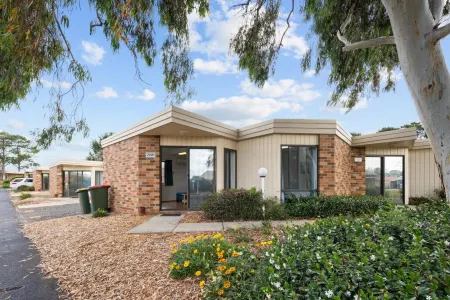 Sundown Villas Отели рядом с достопримечательностью «Canberra Railway Museum»