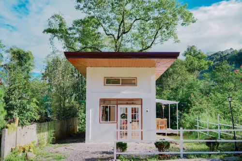 Tiny House in Dahilayan Hotels in Bukidnon