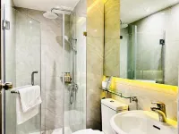 Azure Urban Resort Beach View Unit Paranaque Near Airport Near SM Bicutan