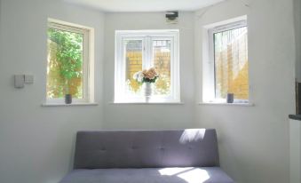 Cosy & Modern 1 Bed Studio Apart-Hotel