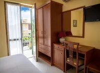 Hotel Miranda - Parvekkeita