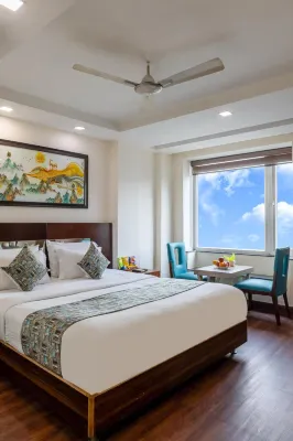 Hotel Neu Villa, City Centre - 5 Minute from Connaught Place & Ndls Station โรงแรมใน