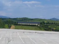 Motel Acropolis - parking