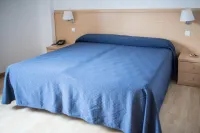 Puerta de Santillana Hotels in Torrelavega