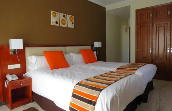 阿農西亞達酒店