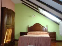 Hosteria Peña Sagra Hotels in Lon